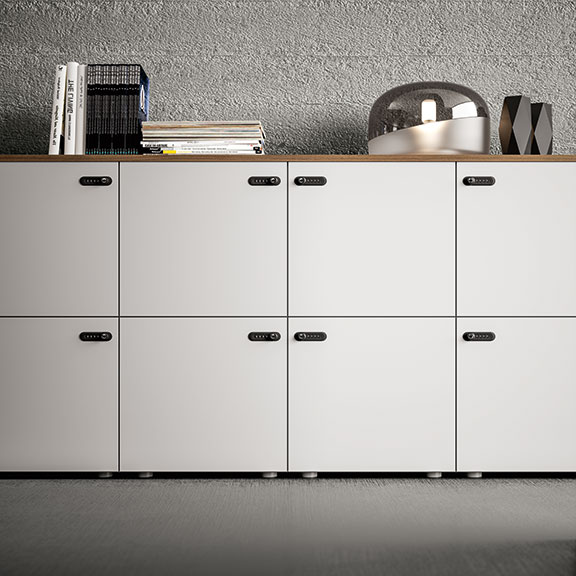 LOCKERS - About Office