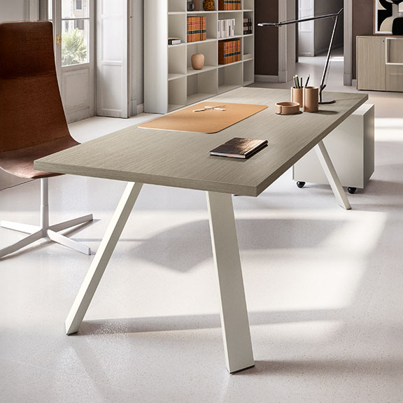 FUNNY PLUS_Gamba K - About Office