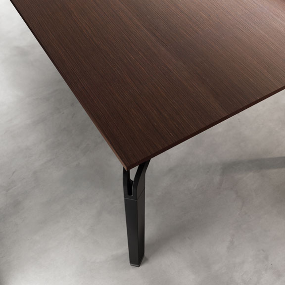 YOGA_Impiallacciato - About Office