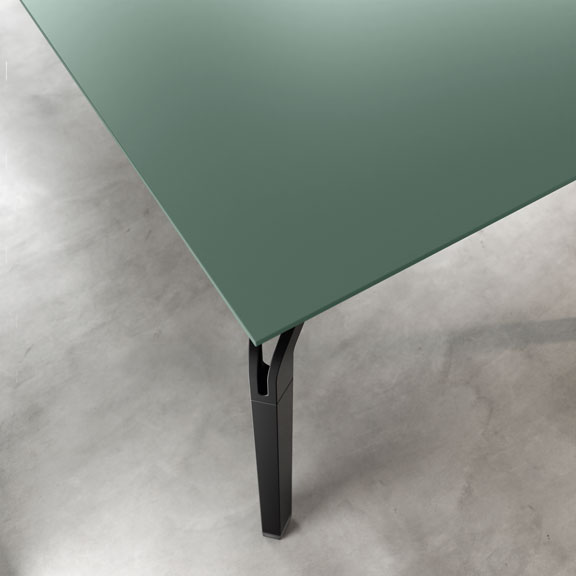 YOGA_Laccato - About Office