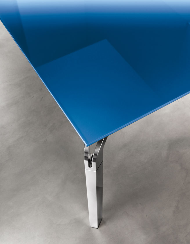 YOGA_Vetro Laccato - About Office