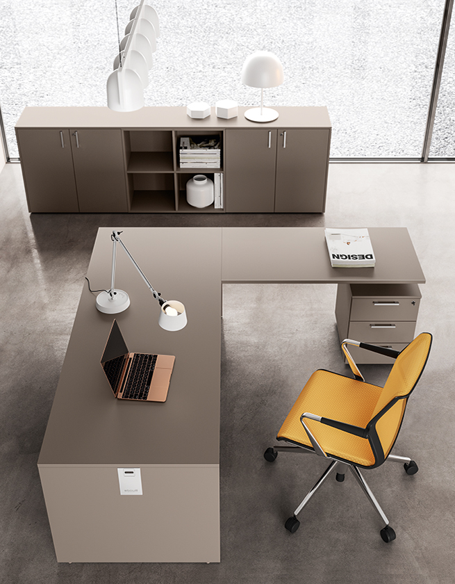 FUNNY_Fianco Legno - About Office