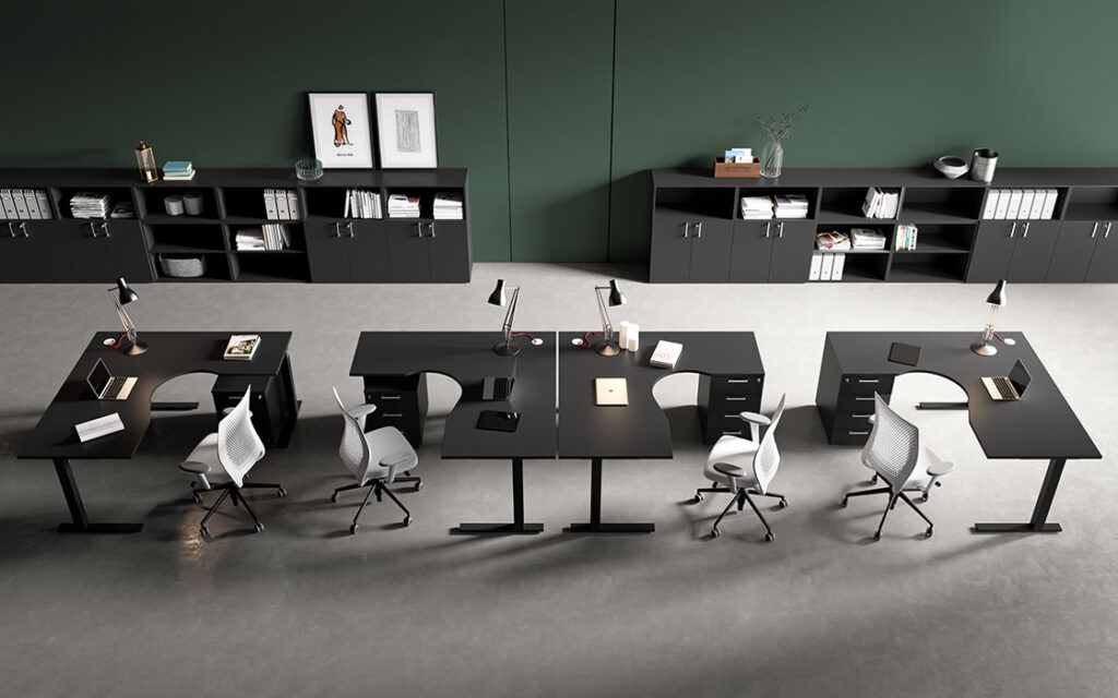 FUNNY_Csquare - About Office