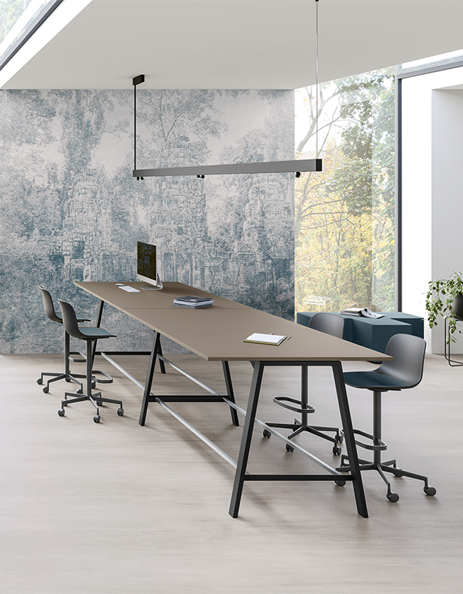 FUNNY_TEAM TABLE - About Office