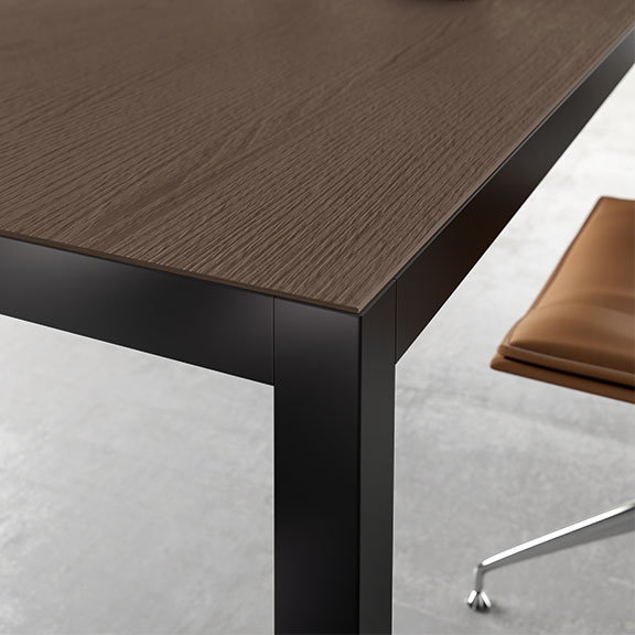 HYPE_Impiallacciato - About Office