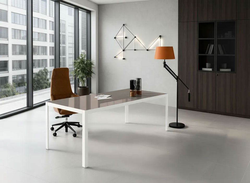 HYPE_Vetro Laccato - About Office