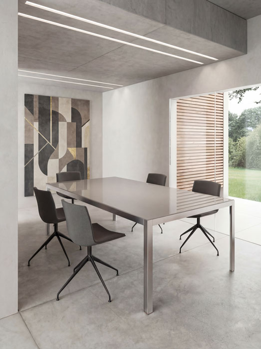 HYPE_Vetro Laccato - About Office