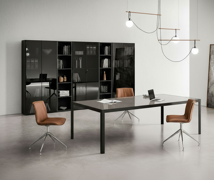 HYPE_Vetro Laccato - About Office