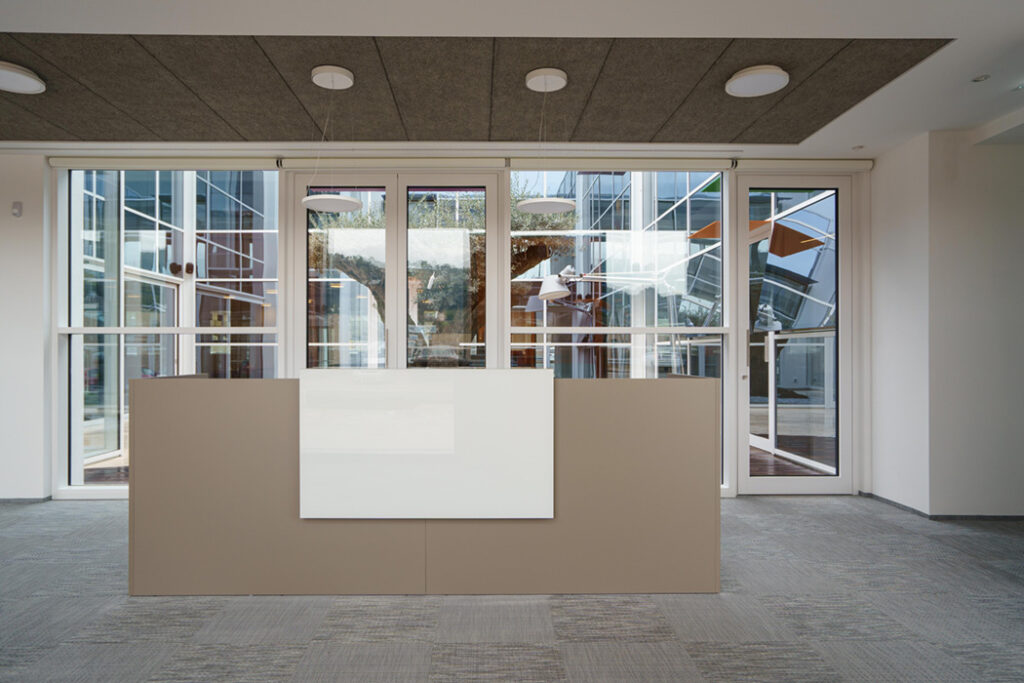 Linergy - About Office