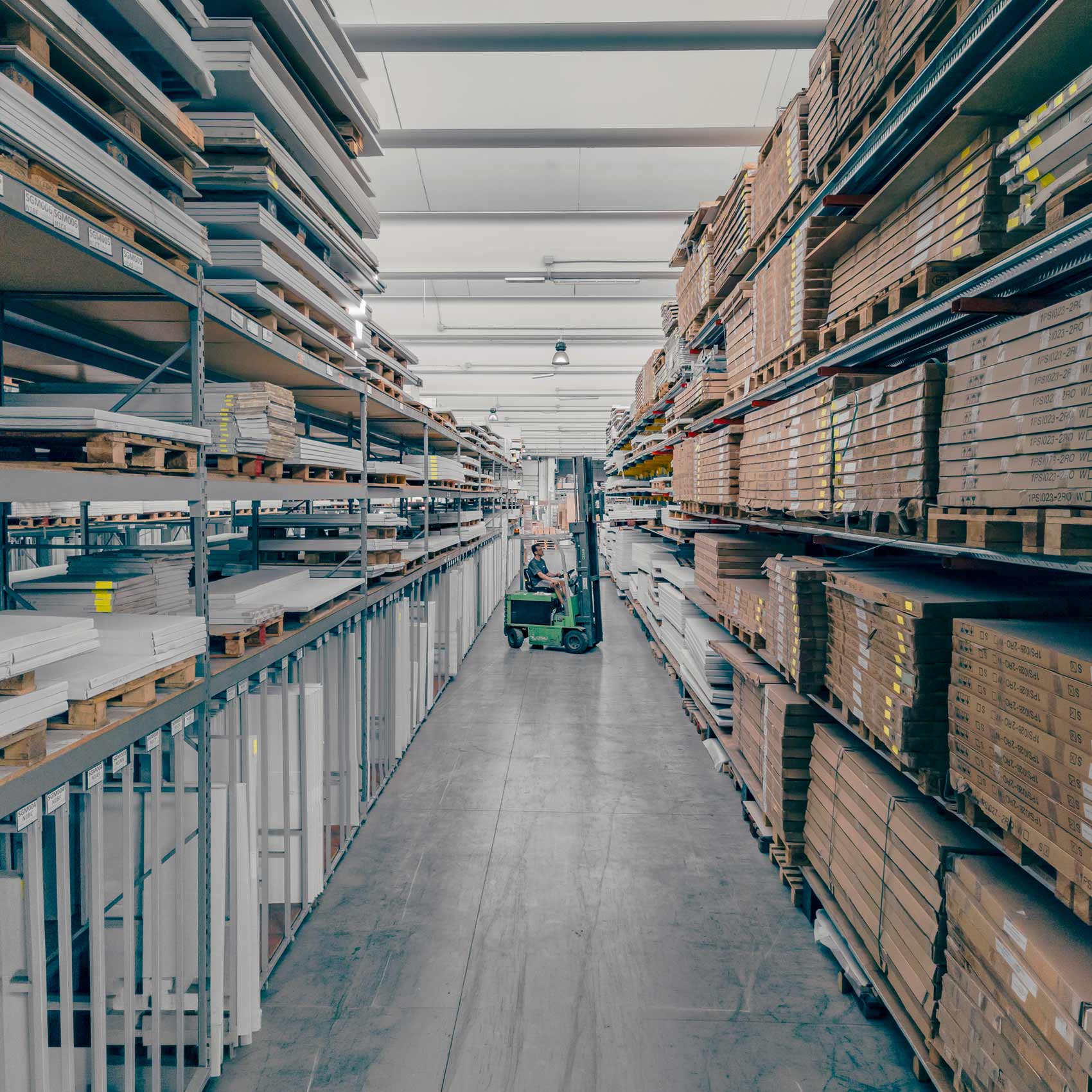 Azienda - About Office | Mobilpref SpA