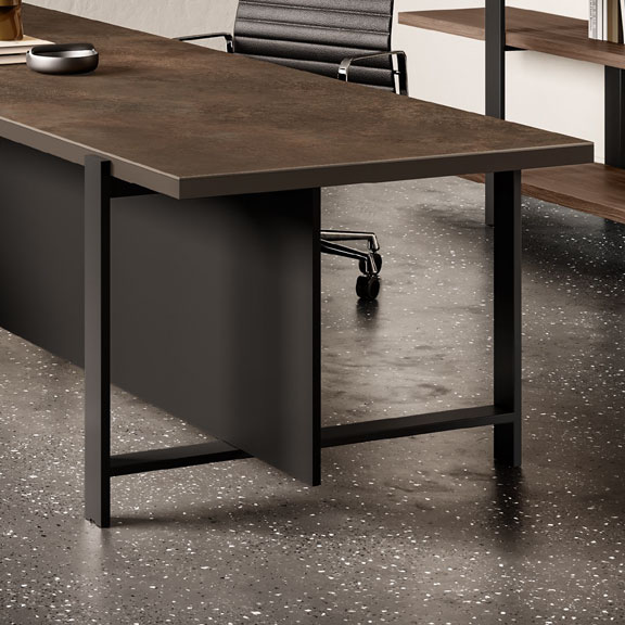 ABOUT-OFFICE_horo_direzionale_pure_dettaglio_ossido-bruno-nero HORO_Pure - About Office